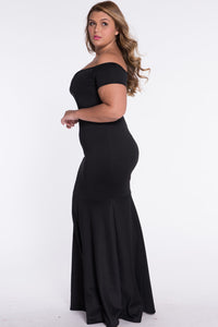 Sexy Black Plus Size Off Shoulder Fishtail Maxi Dress